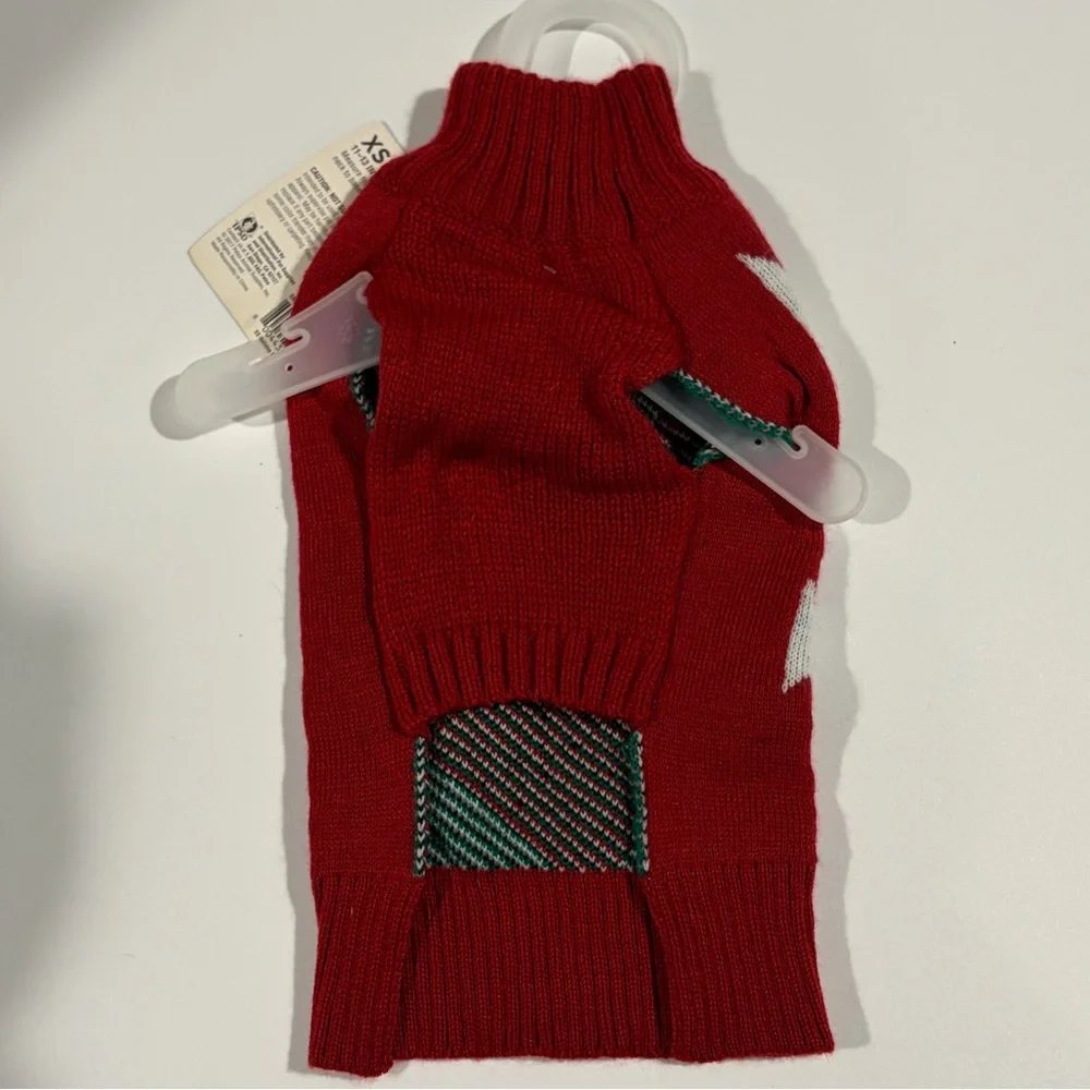 Red and Black Argyle Sweater for Women‎